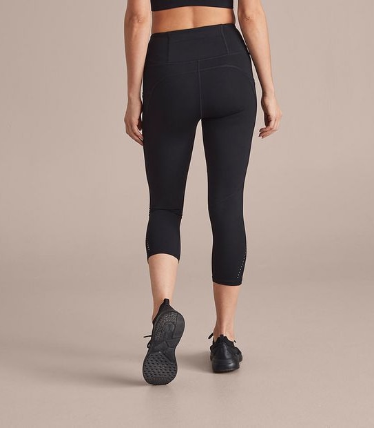 Active 3/4 Length Infinity Tights 