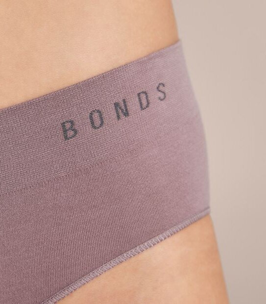 Bonds Seamfree Midi Briefs; Style: WWGCT