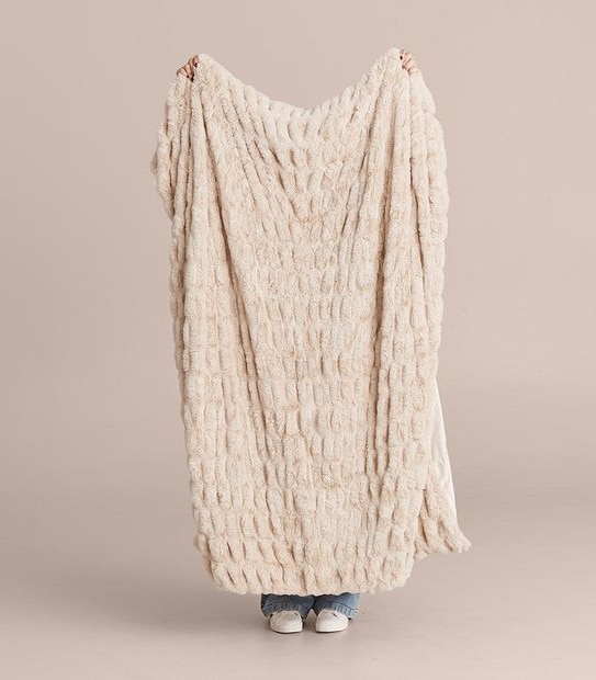 Ava Faux Fur Throw
