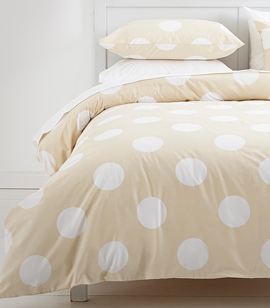 Essentials Ackley Spot Quilt Cover Set - Oatmeal/White