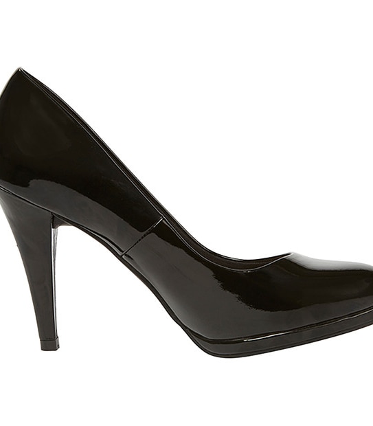 Vista Closed Toe Court Heels