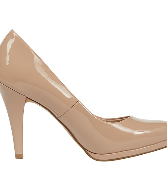 Vista Closed Toe Court Heels