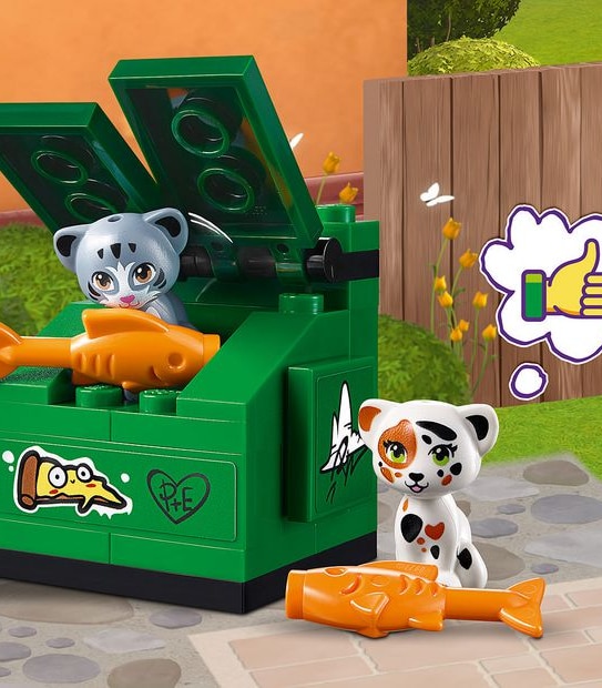 LEGO&reg; Friends Heartlake City Restaurant 41379