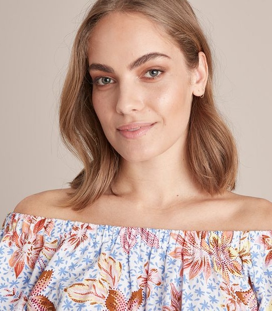 Linen Blended Off Shoulder Blouson Blouse