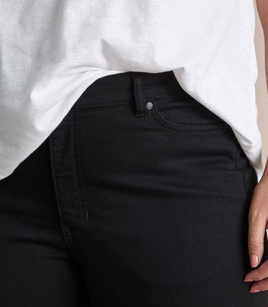 Curve Slim Straight Regular Length Denim Jeams