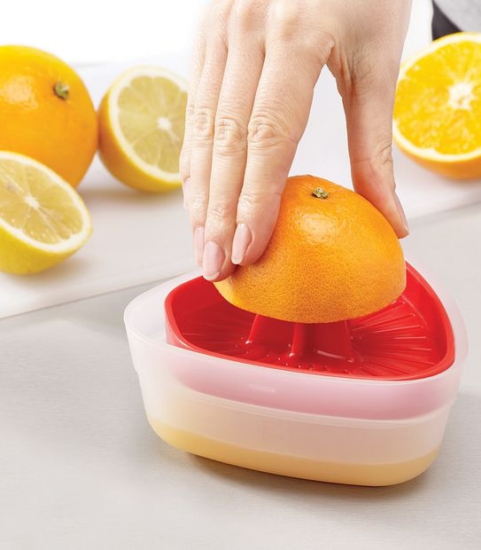 Joseph Joseph Duo Juicer with Removable Lid