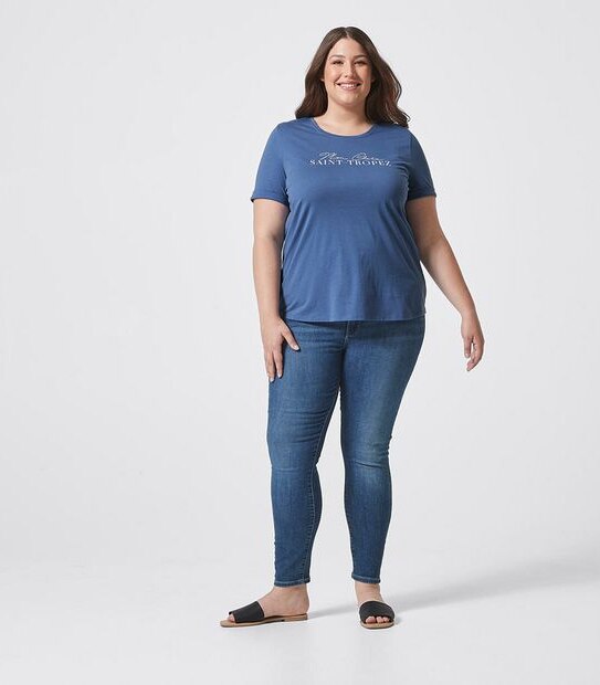 Belle Curve Printed T-Shirt