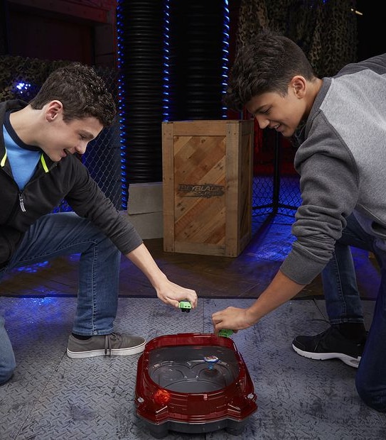 Beyblade Bey Rail Rush Battle Set