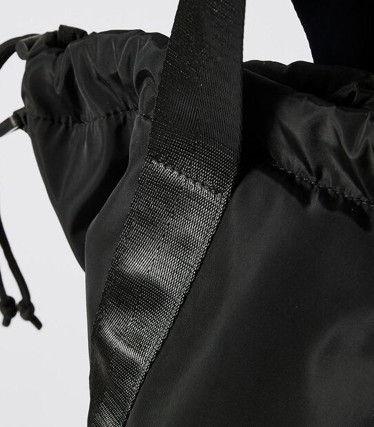 Side Pocket Active Bag