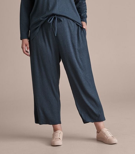 Curve Rib Wide Leg Pants