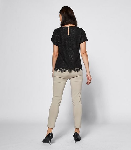 Preview Evie Lace Shell Straight Blouse