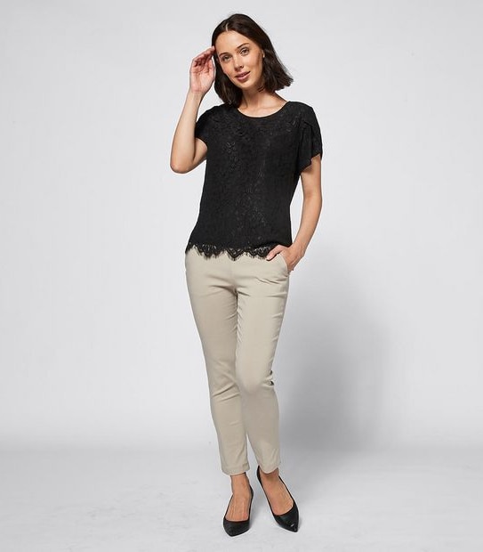 Preview Evie Lace Shell Straight Blouse