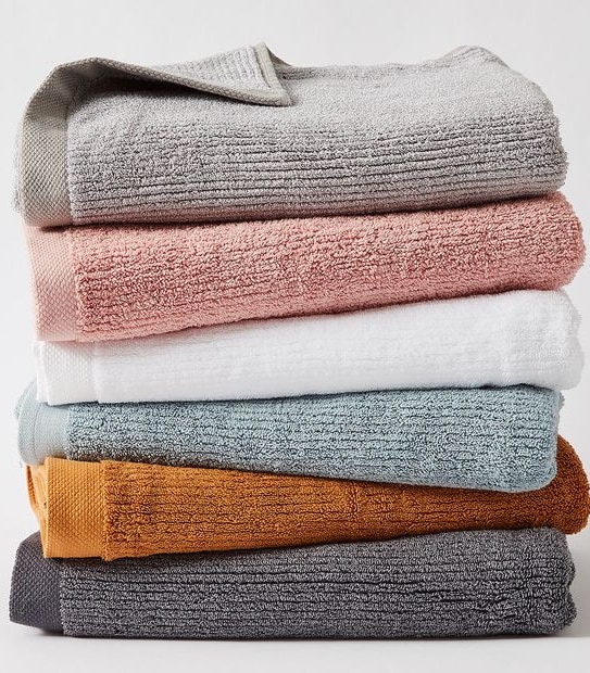 Classic Ribbed Bath Towel