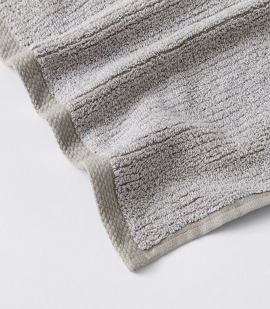 Classic Ribbed Face Washer