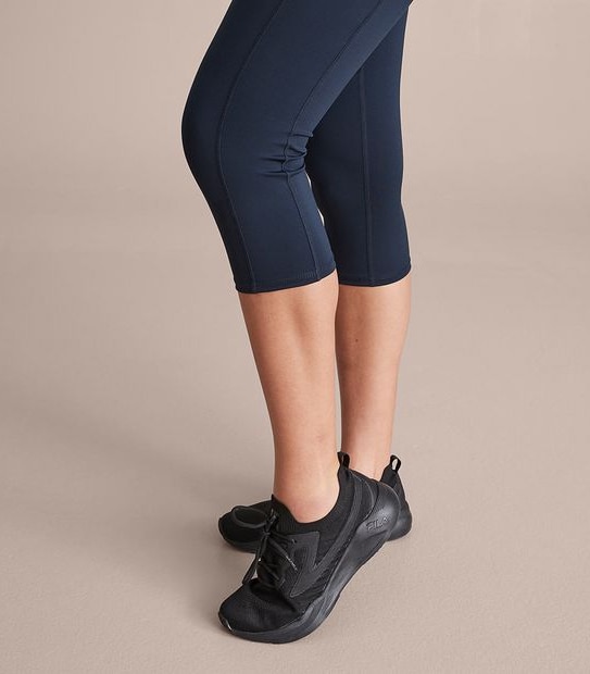 Active 3/4 Length Focus Core Tights 