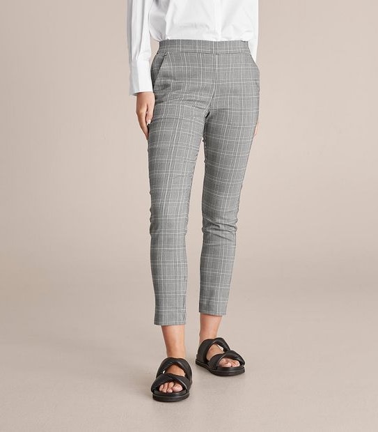 Preview Skinny Leg Pants