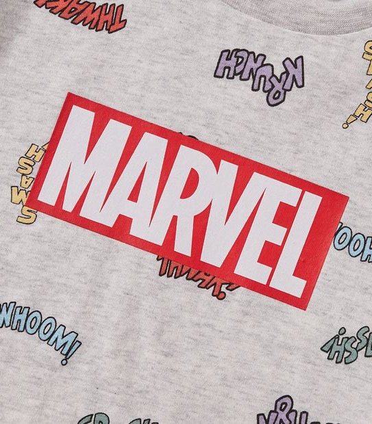 Marvel T-shirt 4 of 6