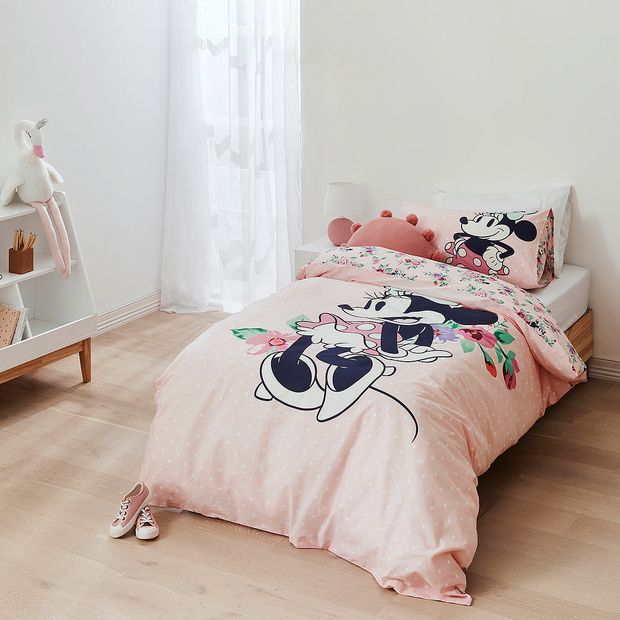 target minnie mouse couch