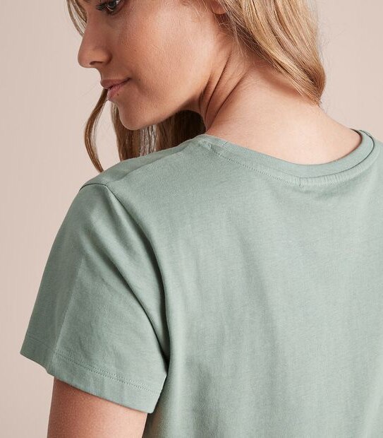 Printed Fitted Crew T-Shirt