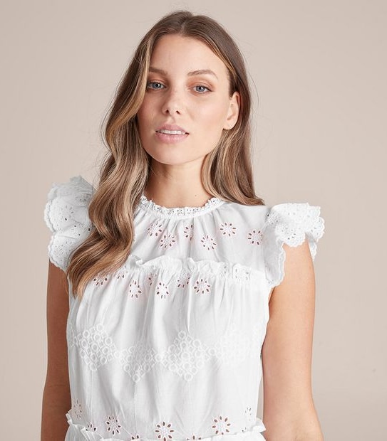 Preview Broderie Flutter Top