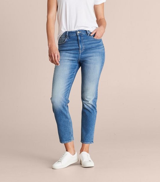 Amber Super High Rise Ankle Length Jeans