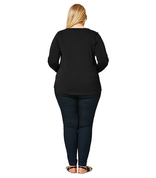 Belle Curve Long Sleeve T-Shirt