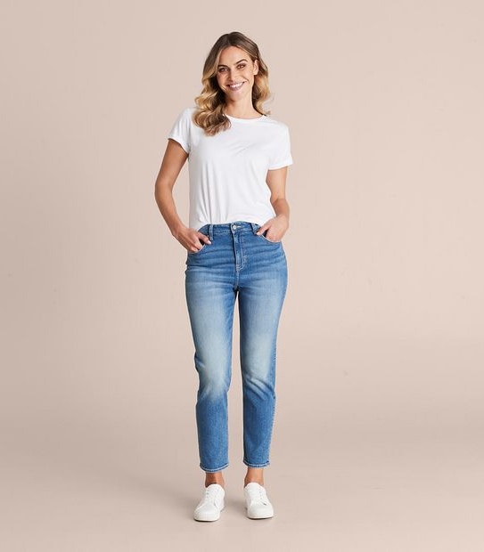 Amber Super High Rise Ankle Length Jeans