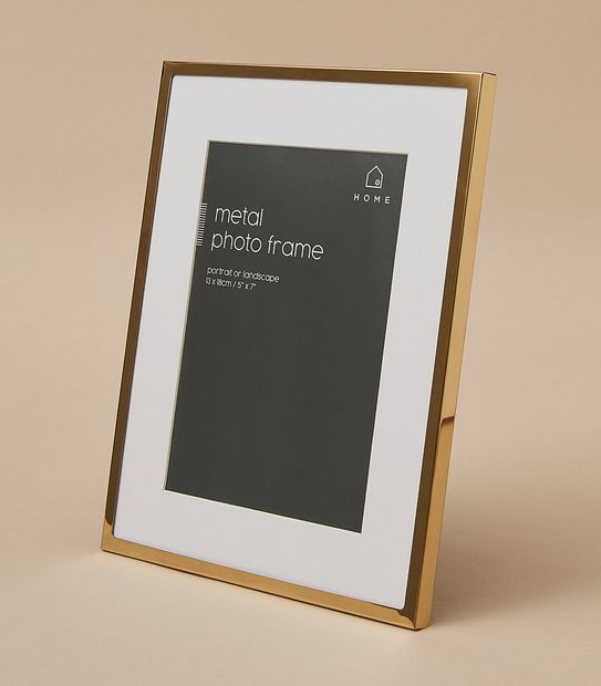 Metal Photo Frame - 5" x 7"