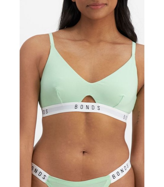 Bonds Peek-A-Boo Triangle Crop Bra; Style: YWXE