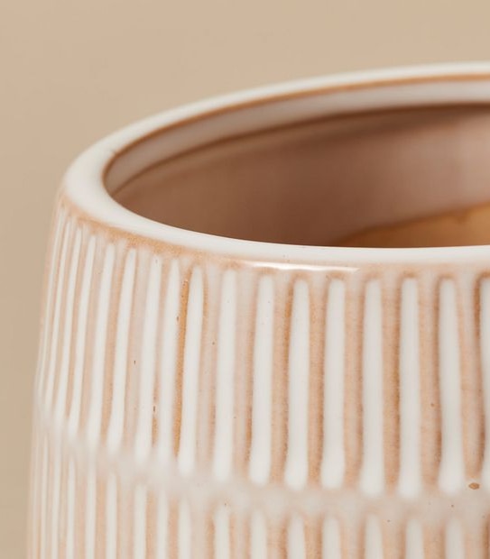 Mini Embossed Pot