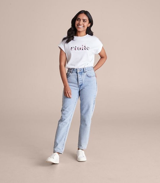 Dannii Minogue Petites Grown On Sleeve Neck Rib T-Shirt 4 of 6