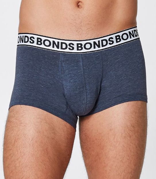 Bonds Fit Trunks