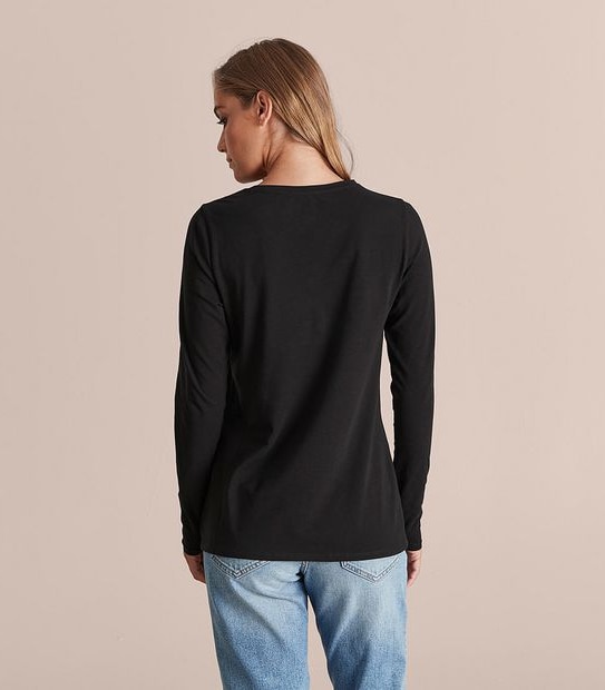 Organic Cotton Long Sleeve Crew Neck T-Shirt