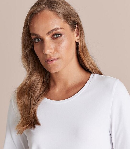 Organic Cotton Long Sleeve Crew Neck T-Shirt