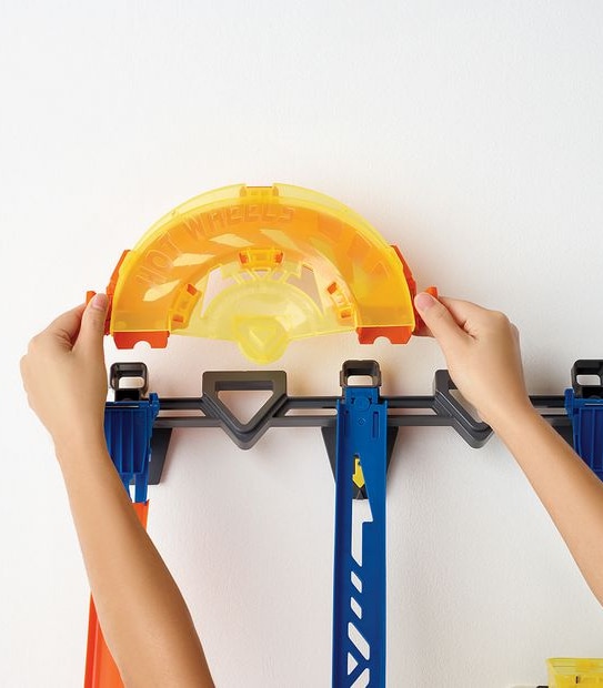Hot Wheels Hot Wheels Vertical Launch Track Builder System