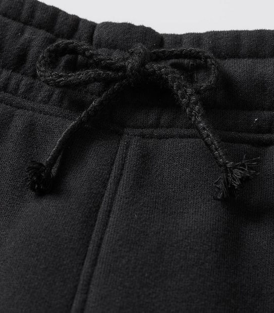 Trackpants