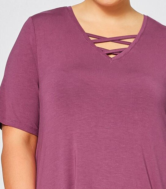 Belle Curve Criss Cross Top
