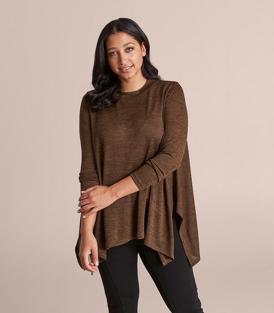 Curve Mock Neck Top