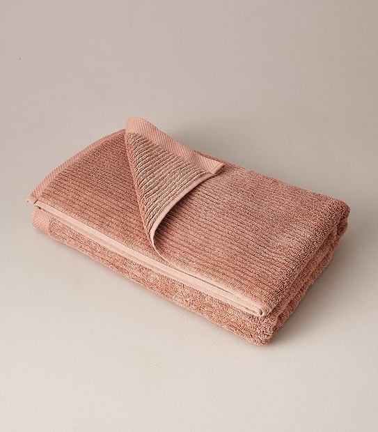 Classic Ribbed Bath Towel
