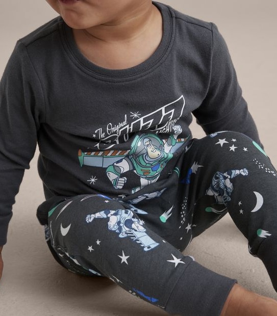 Baby Disney Glow-In-The-Dark Buzz Lightyear Pyjama Set