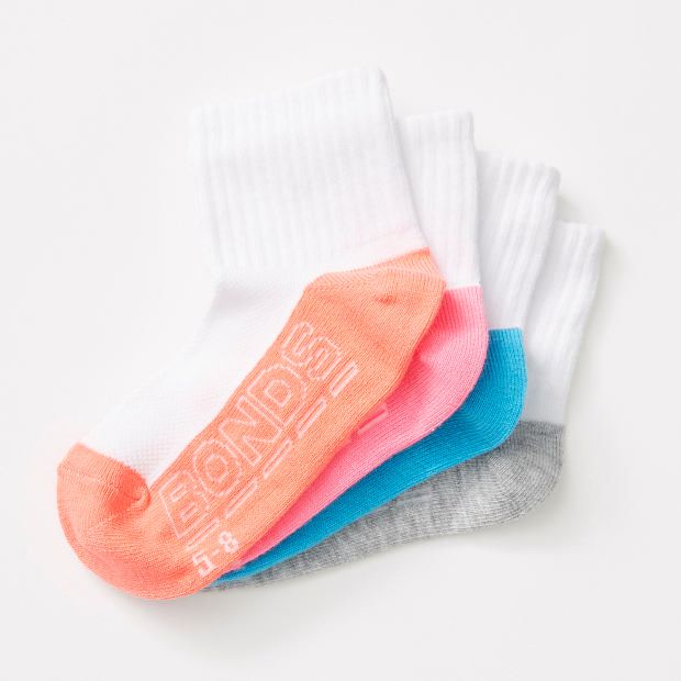 Bonds 4 Pack Logo Lite Quarter Crew Sport Socks Bonds 4 Pack Logo Lite Quarter Crew Sport Socks