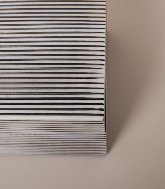 Nava Resin Jewellery Box