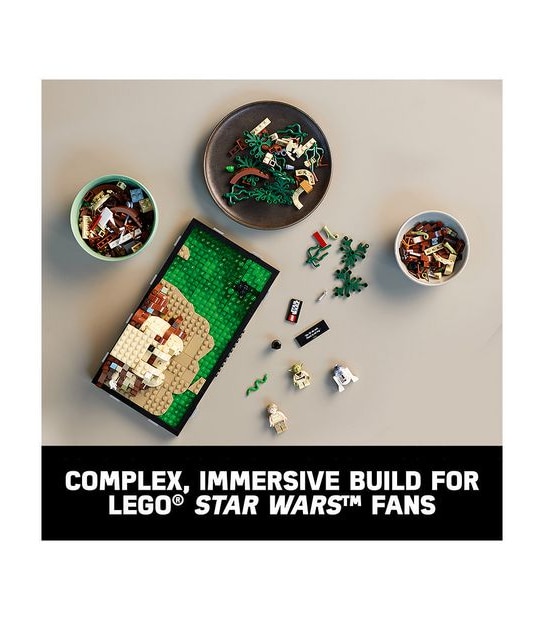 LEGO&reg; Star Wars&trade; Dagobah&trade; Jedi&trade; Training Diorama 75330