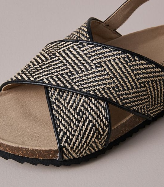 Womens Fiona Crossover Comfort Sandals 2 of 3