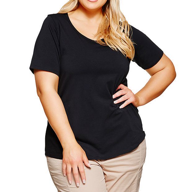 Belle Curve Scoop Neck T-Shirt Belle Curve Scoop Neck T-Shirt