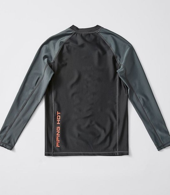 Piping Hot Rash Top