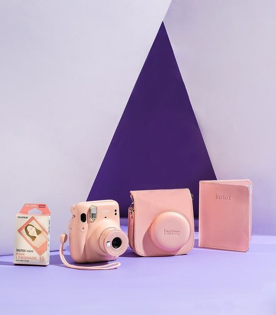 FujiFilm Oh Snap! Instanx Mini 11 - Instant Photo Kit Pink 