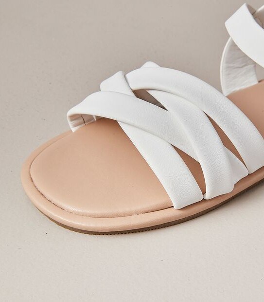G JNR MONA WHITE X/OVER SANDAL  SIZE 6-12 2 of 3