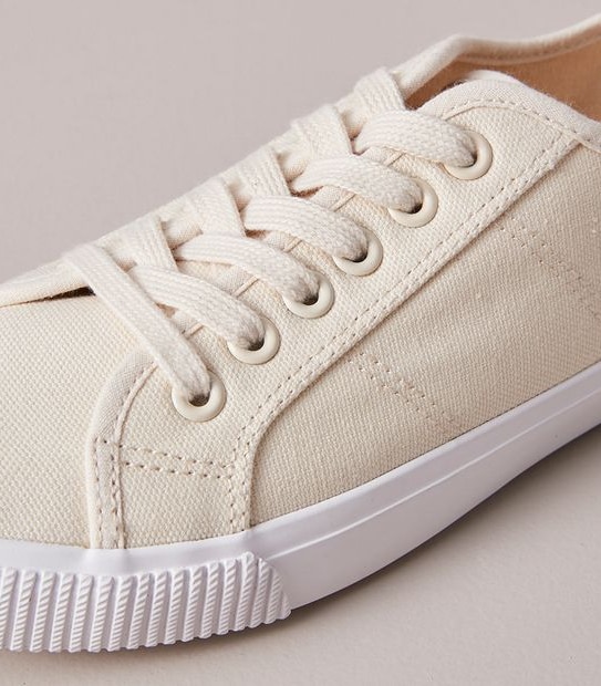 Womens Indy Canvas Sneakers