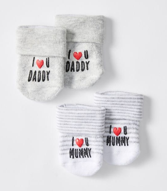 Underworks Baby 2 Pack Newborn Socks - I love Mummy and Daddy